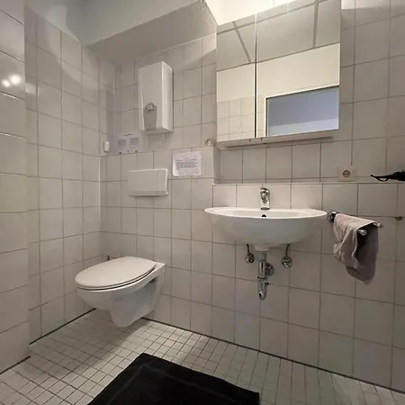 Simplex Buergerstrasse 公寓