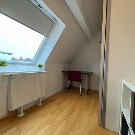 Simplex Buergerstrasse 公寓